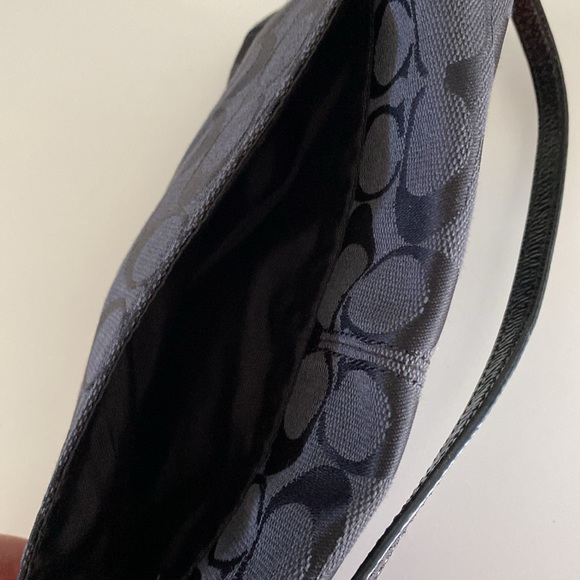 Coach Signature Flap Large Wristlet Strap Purse - Picture 5 of 5